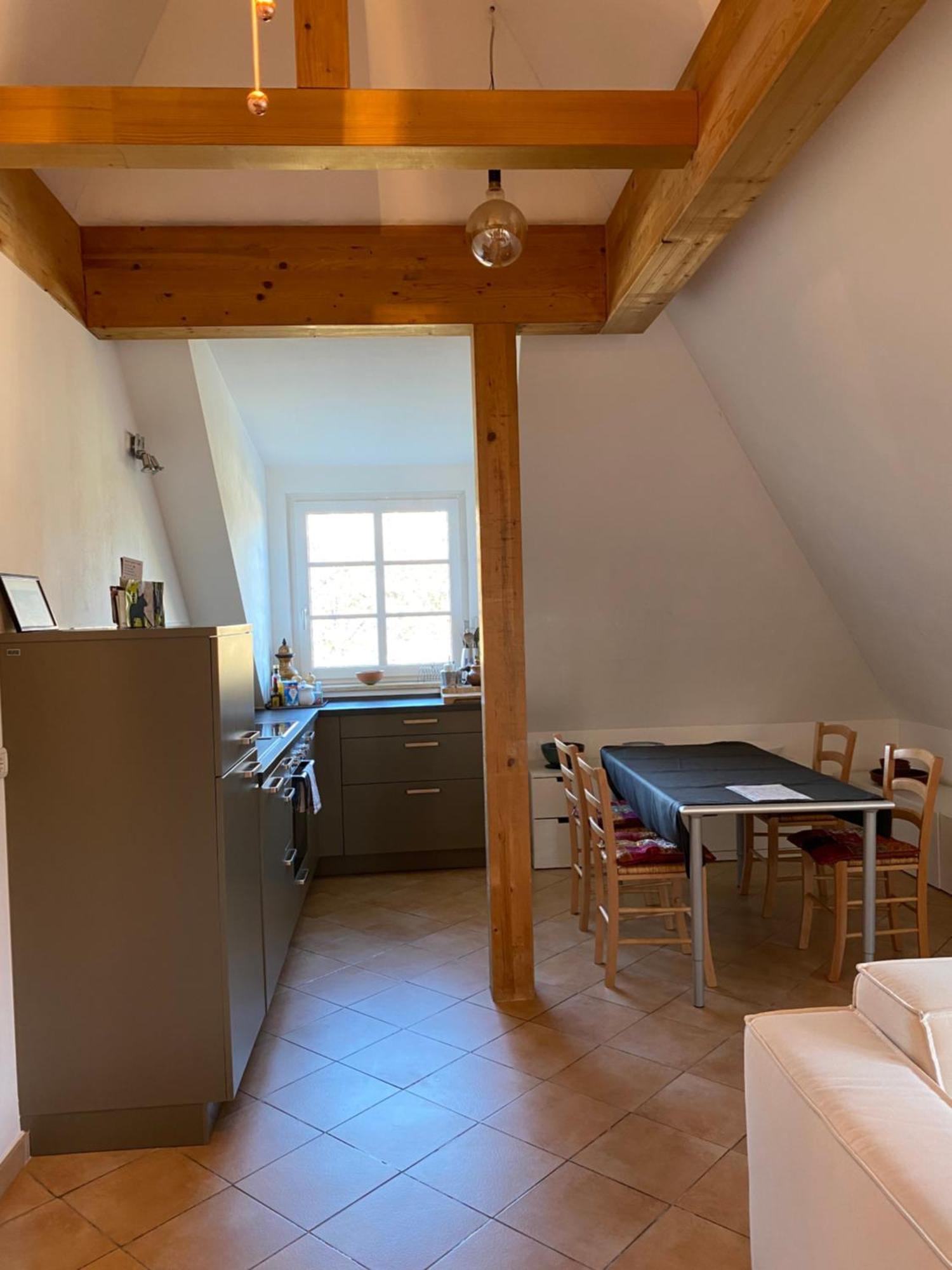 Helle Und Ruhige Dachgeschosswohnung Monachium Zewnętrze zdjęcie